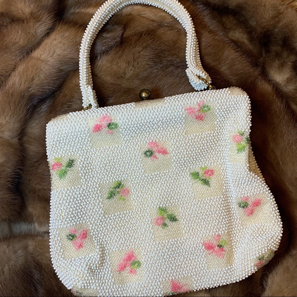 VTG 60’s Lumared Beaded Bag w/ Embroidered Roses - Picture 5 of 7